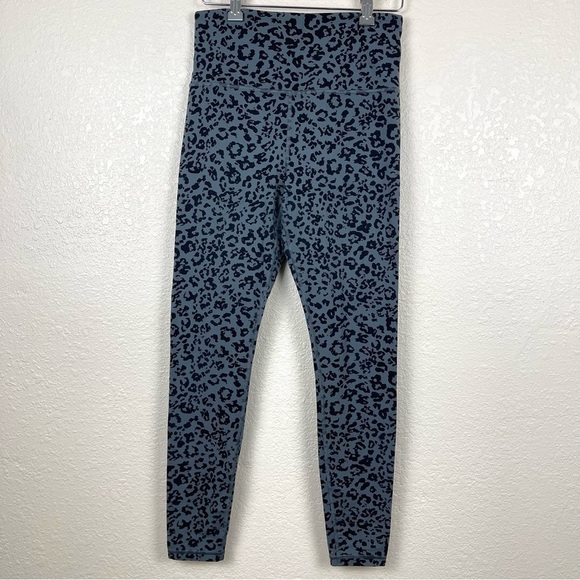 Athleta Leopard Elation Ultra High Rise Tight Size Small Women‎ - Picture 2 of 16